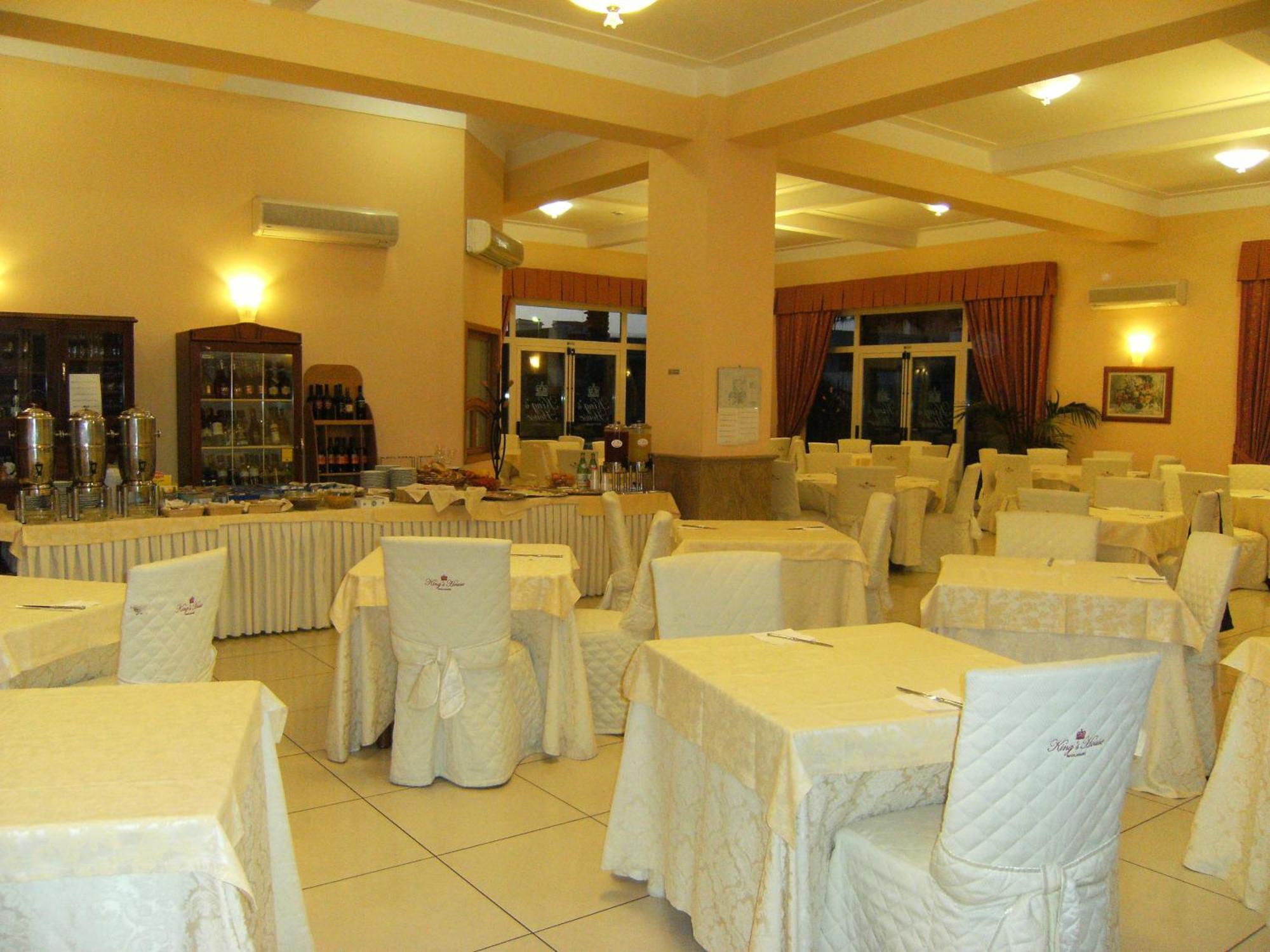 King'S House Hotel Resort 마스칼리 외부 사진